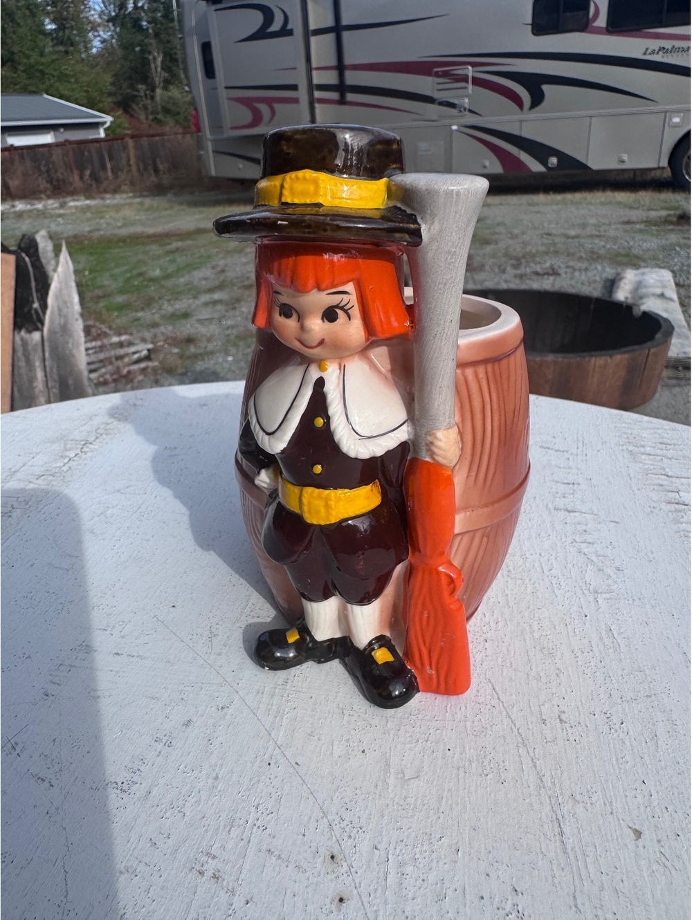 Vintage NARCO Japan Pilgrim Planter Thanksgiving Ceramic Barrel Musket 7”
